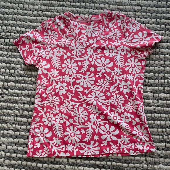 Lands’ End Tee - Picture 1 of 5